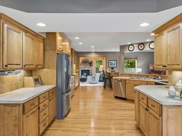 2609 91st Crescent N, Brooklyn Park, MN 55443