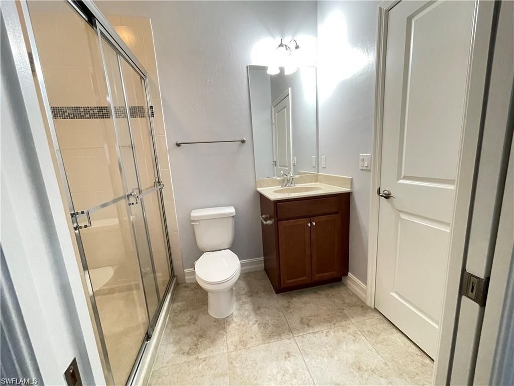 7818 Bristol Cir, Naples, FL 34120 Photo