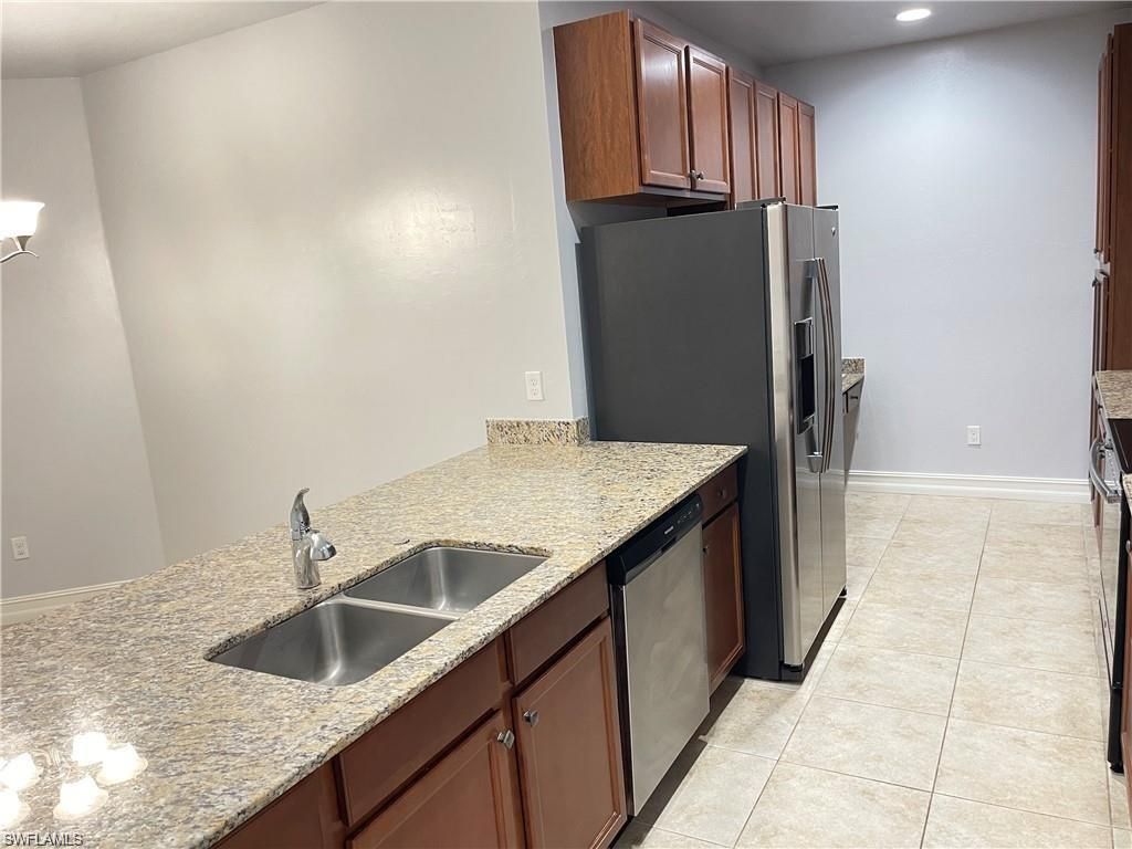 7818 Bristol Cir, Naples, FL 34120 Photo