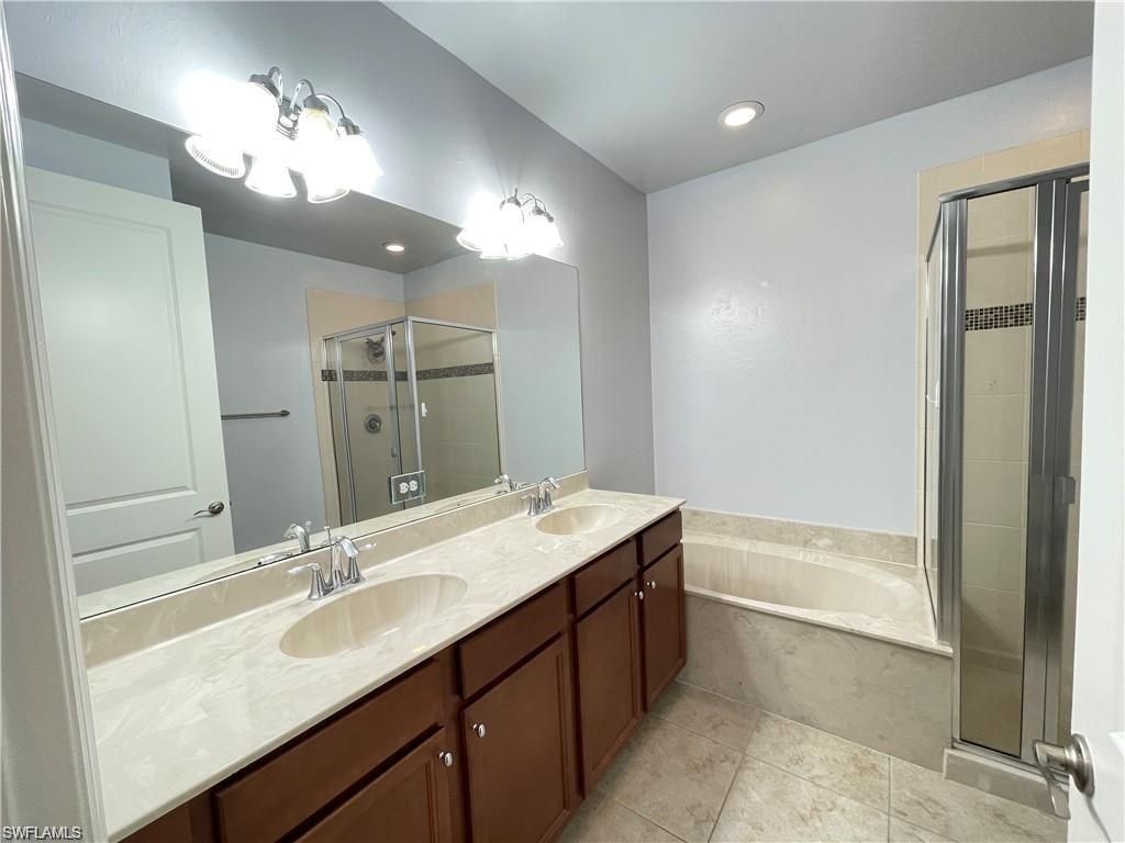 7818 Bristol Cir, Naples, FL 34120 Photo