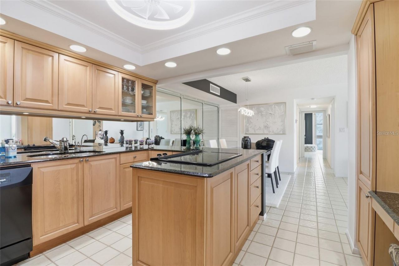 2301 Gulf Of Mexico Drive, Unit 45N, Longboat Key, FL 34228 Photo