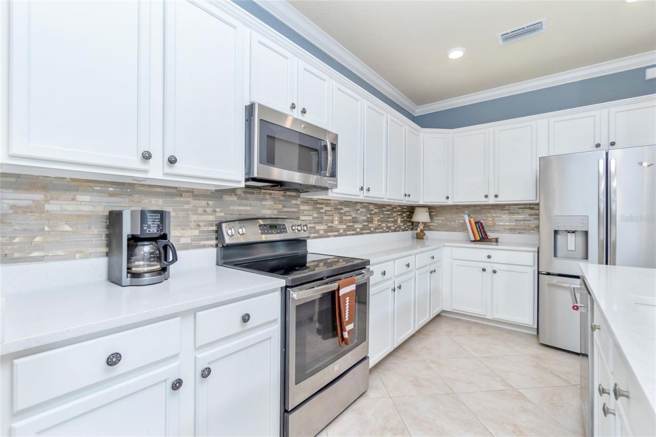6139 Grand Cypress Boulevard , North Port, FL 34287 Photo
