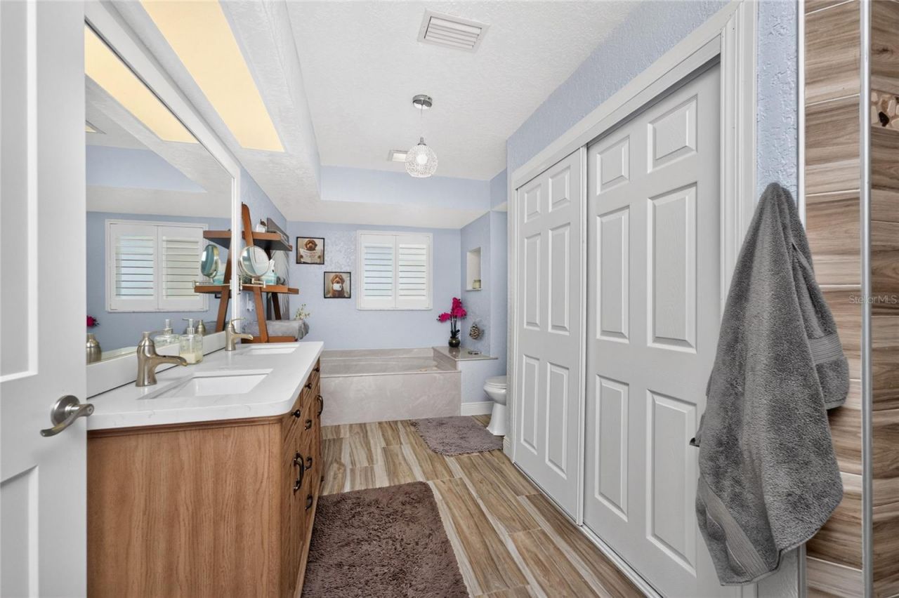 103 Rodgers Avenue Ne, Port Charlotte, FL 33952 Photo
