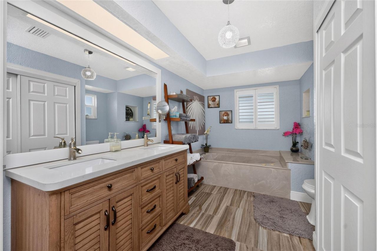 103 Rodgers Avenue Ne, Port Charlotte, FL 33952 Photo