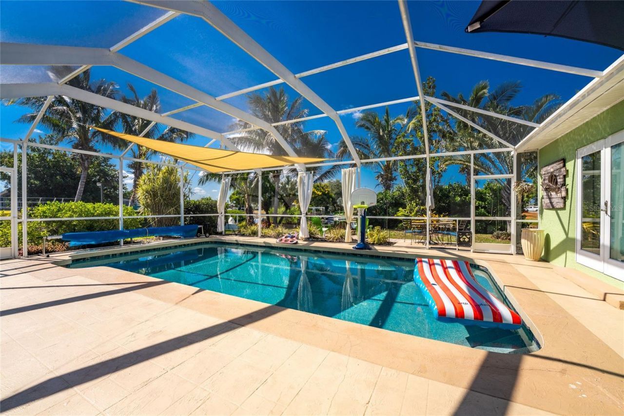103 Rodgers Avenue Ne, Port Charlotte, FL 33952 Photo