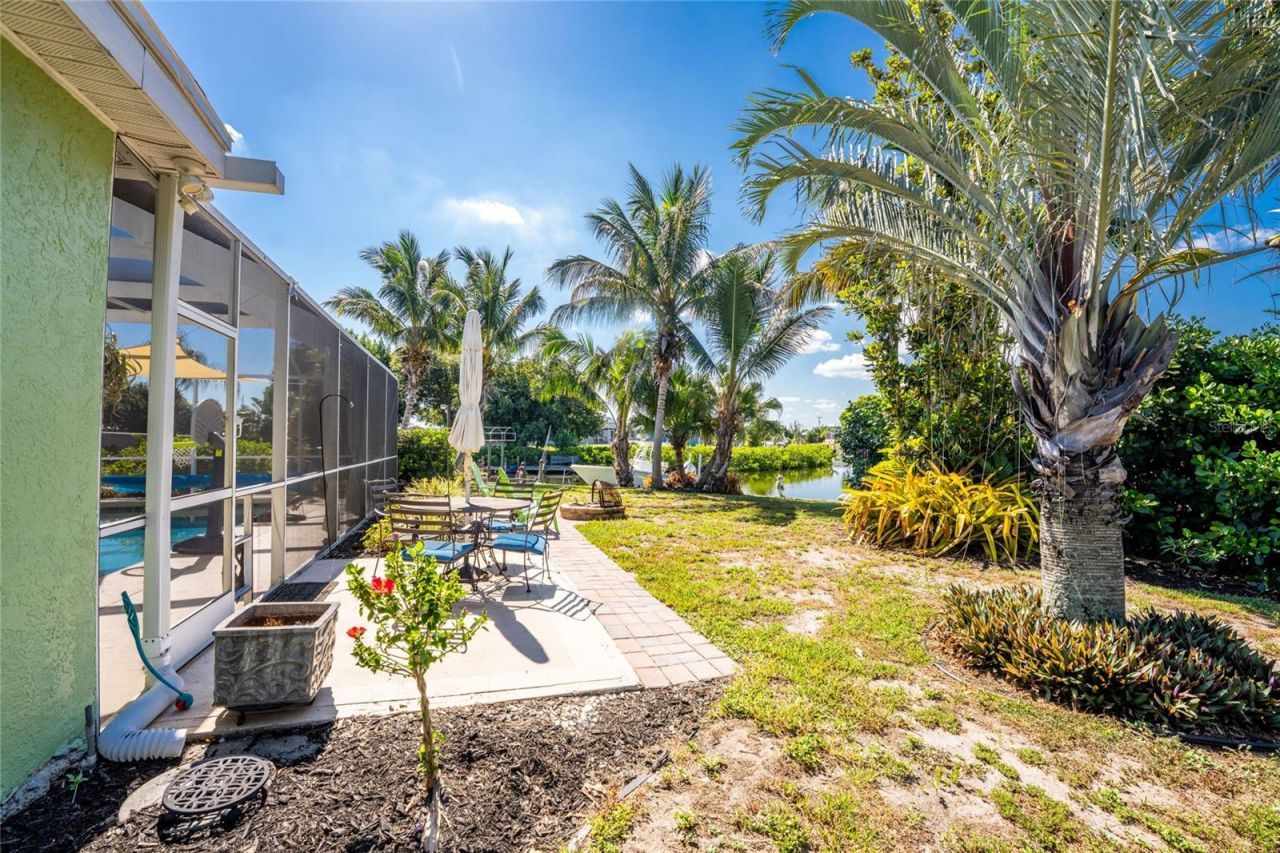 103 Rodgers Avenue Ne, Port Charlotte, FL 33952 Photo