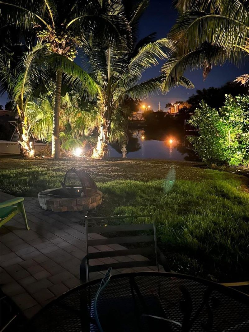 103 Rodgers Avenue Ne, Port Charlotte, FL 33952 Photo