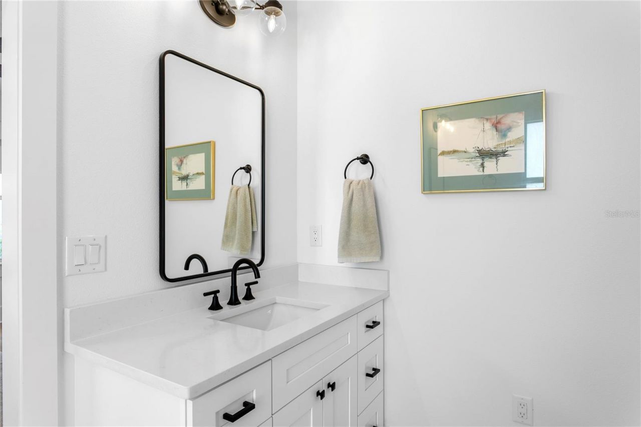213 W Elm Street, Tampa, FL 33604 Photo