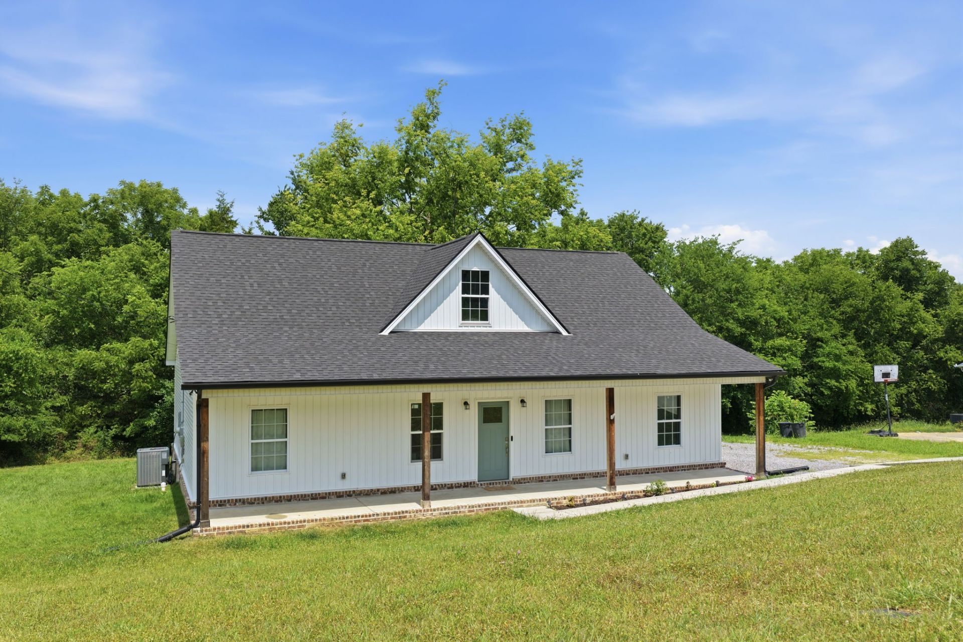 94 Hickory Ridge Ln , Woodbury, TN 37190 Main Photo