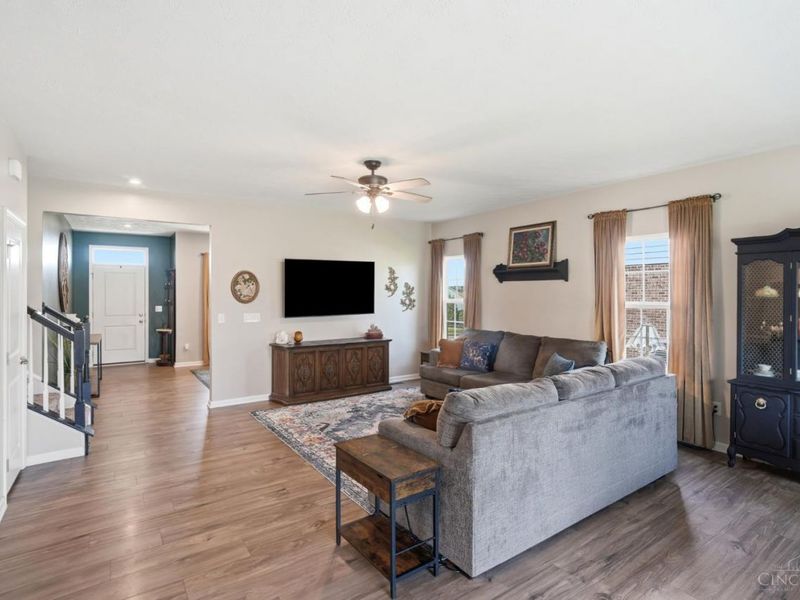 748 E Brooke Drive, Monroe, OH 45050 Photo 16