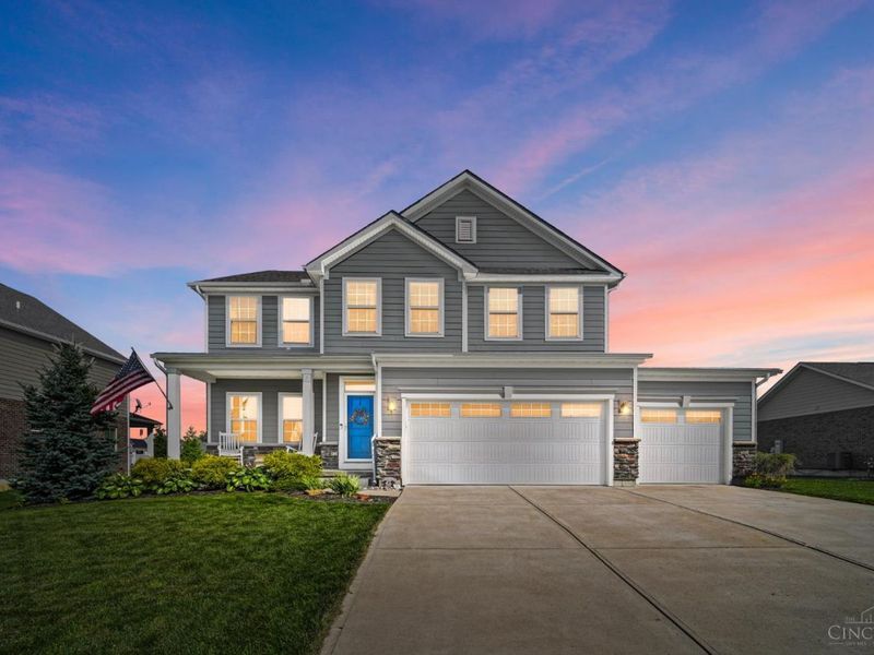 748 E Brooke Drive, Monroe, OH 45050 Photo 2