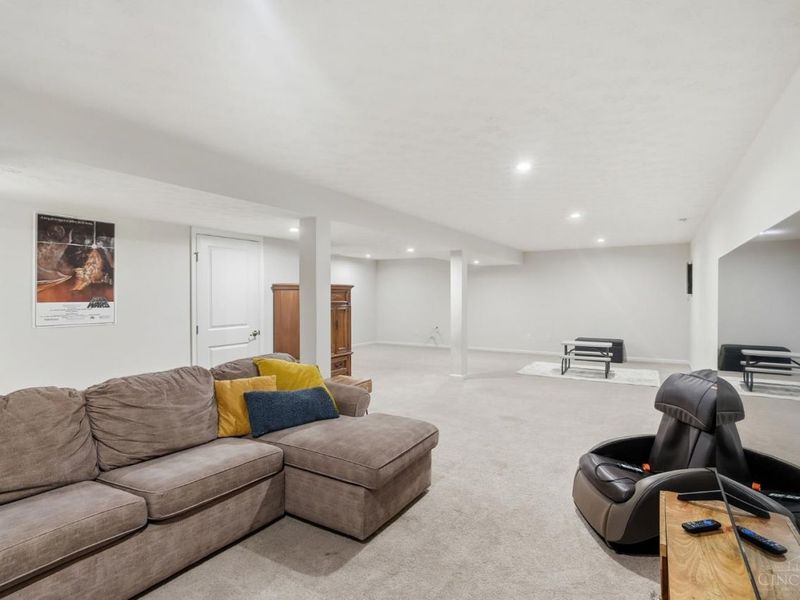 748 E Brooke Drive, Monroe, OH 45050 Photo 68