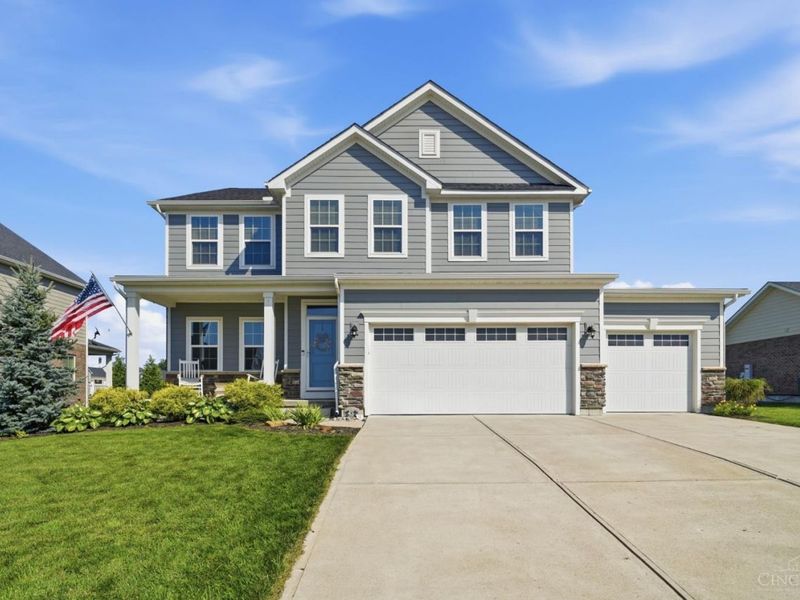 748 E Brooke Drive, Monroe, OH 45050 Photo 9