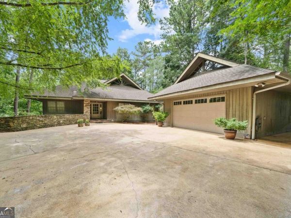 1031 Old Still Road, Greensboro, GA 30642