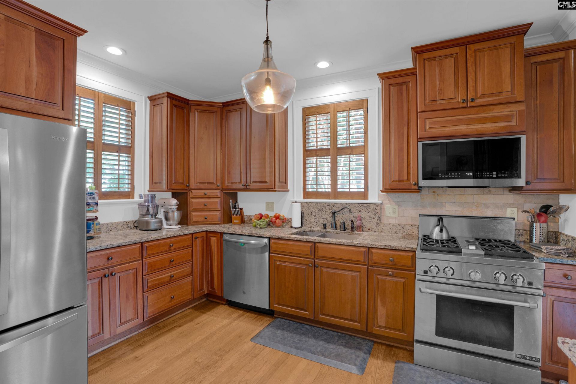 400 N Trenholm Road Photo 13