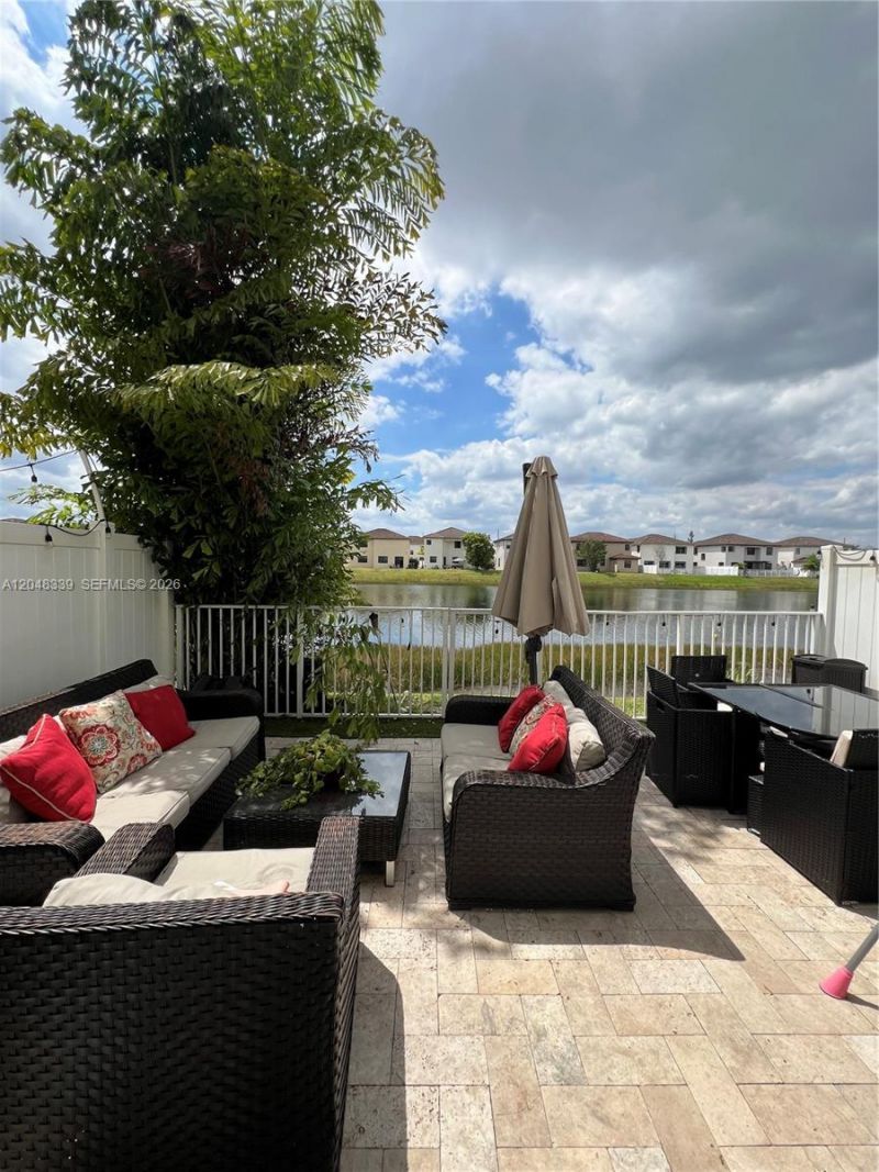 9336 W 34th Ct , Hialeah, FL 33018 Photo