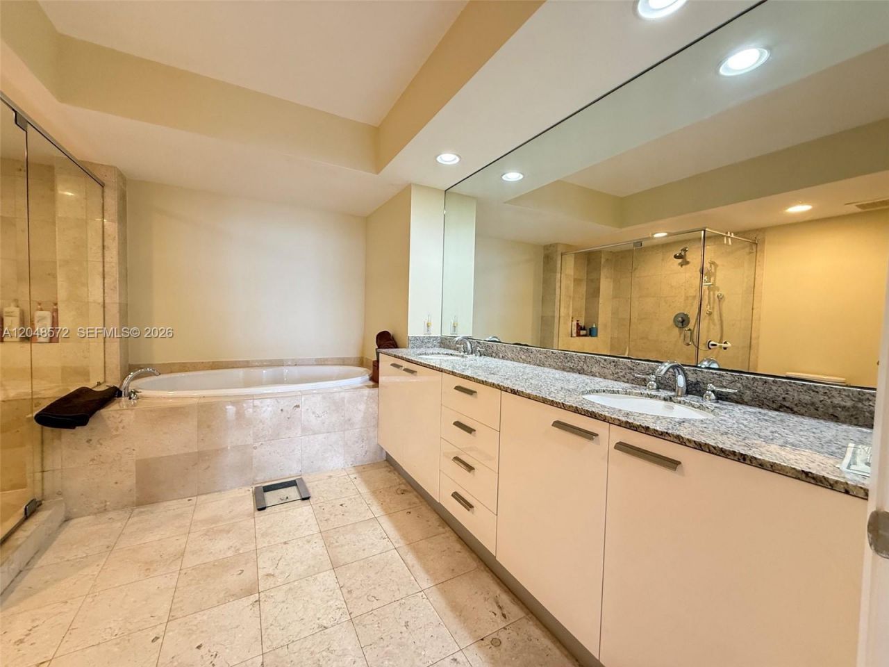 1800 S Ocean Dr , Unit 2203, Hallandale Beach, FL 33009 Photo