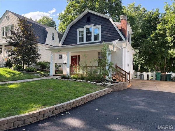 669 Clark Avenue , Webster Groves, MO 63119