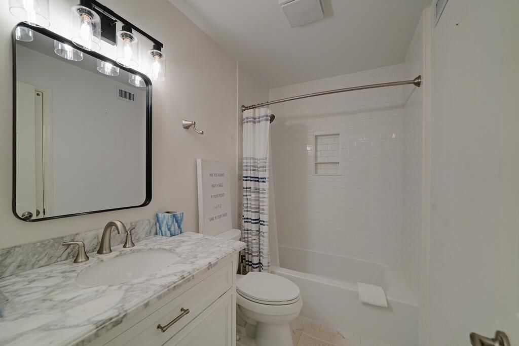 5557 Green Dolphin Way Photo 16