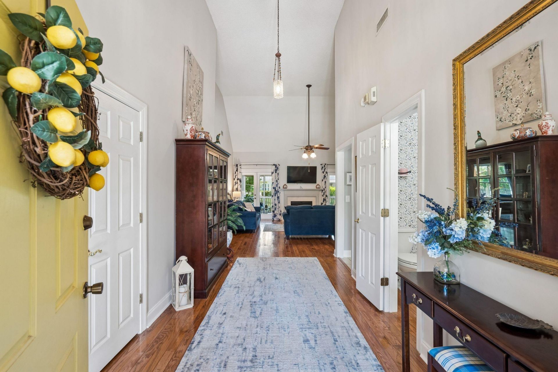 209 Gleneagles Drive Photo 5