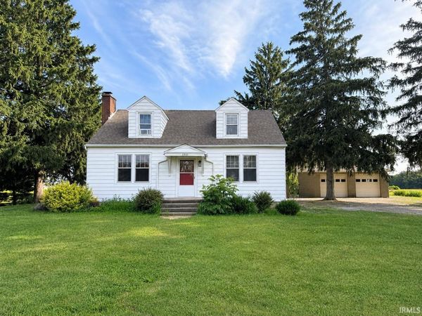 2119 E 800 S, Columbia City, IN 46725