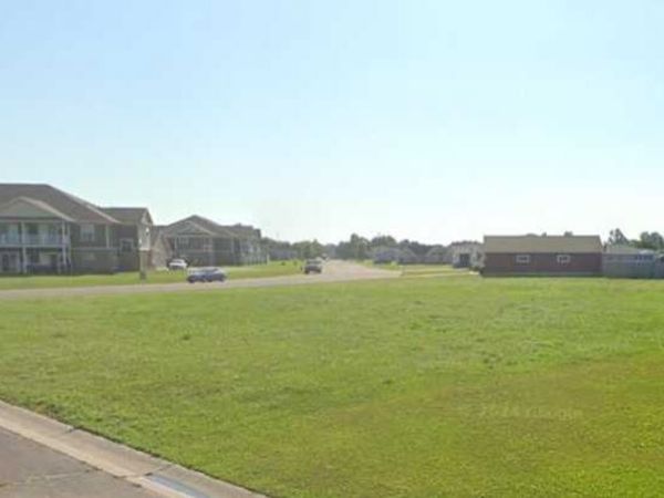 913 8th Street SW, Perham, MN 56573
