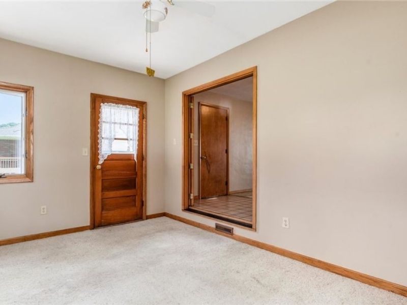 36 W 9th Street, Dresden, OH 43821 Photo 12