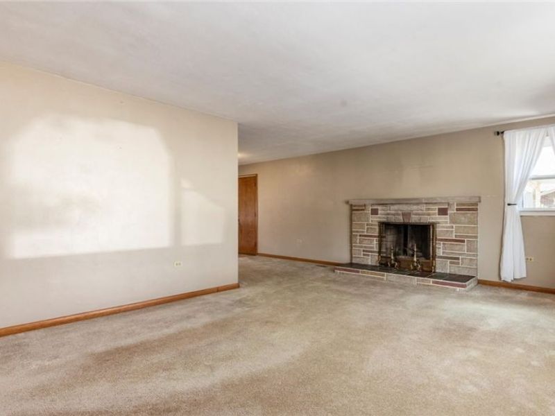 36 W 9th Street, Dresden, OH 43821 Photo 4