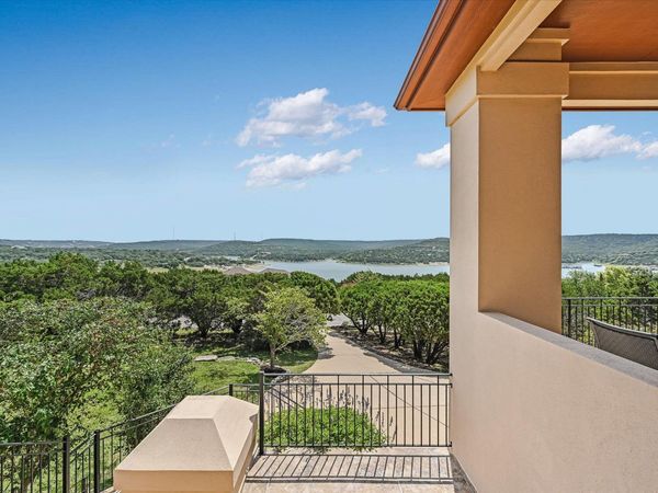 17309 Northlake Hills DR , Jonestown, TX 78645