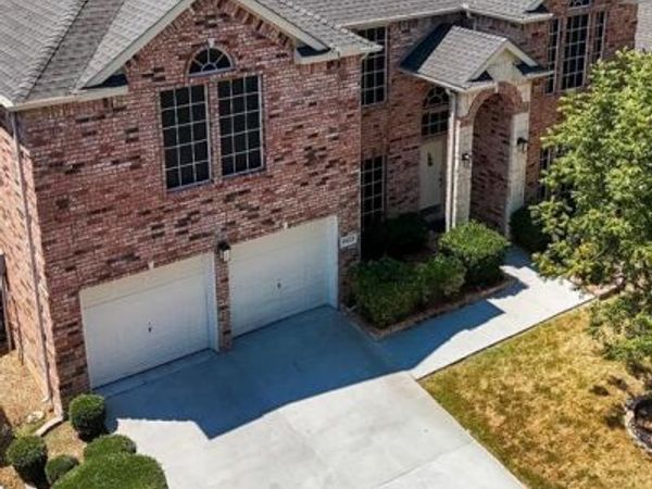 8613 Russell Drive, Rowlett, TX 75089