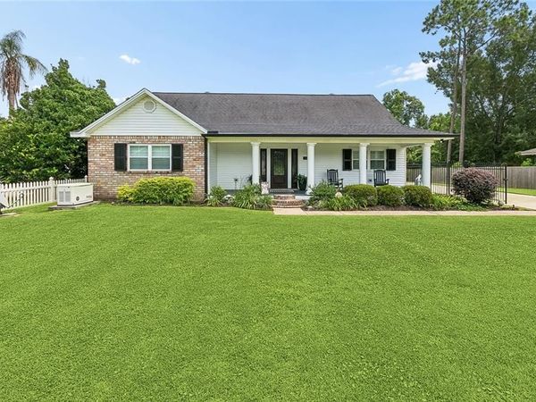 494 EVANGELINE Road, Montz, LA 70068