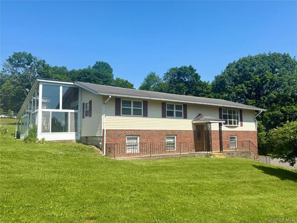 231 Highland Avenue , Marlboro, NY 12542
