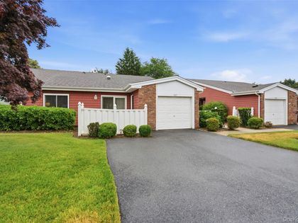 606 Flair Court W Saint James, NY 11780