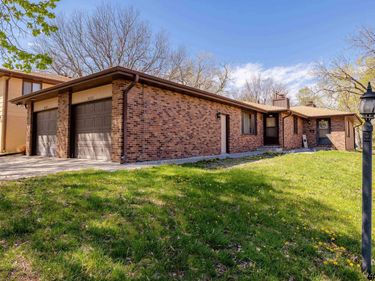 5230 Prescott Avenue, Unit 5230-5232, Lincoln, NE 68506