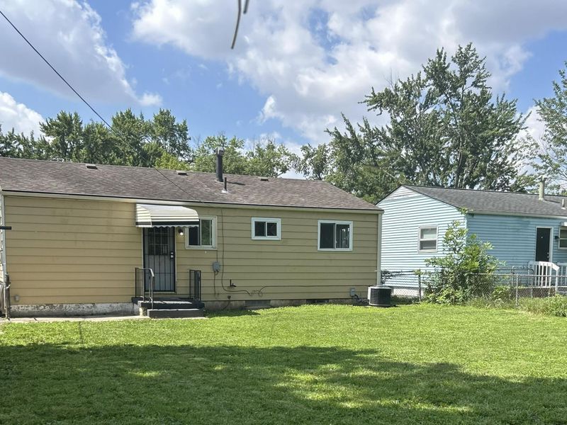 1680 Cordell Avenue , Columbus, OH 43219 Photo 2