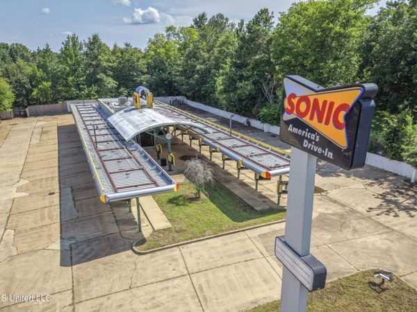 525 Mississippi 315 , Sardis, MS 38666