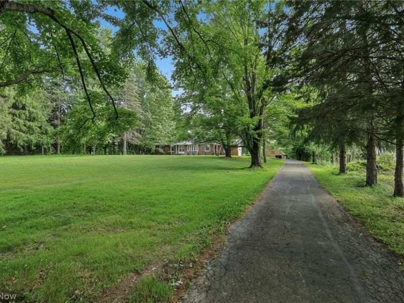 17590 Vermont Street, Grafton, OH 44044 Photo 36