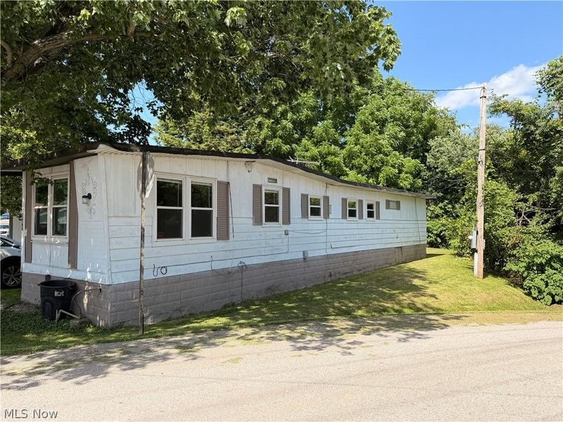 245 & 249 Henderson Street, Barnesville, OH 43713 Photo 2