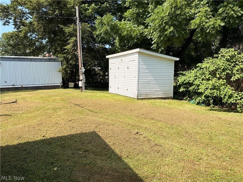 245 & 249 Henderson Street, Barnesville, OH 43713 Photo 5