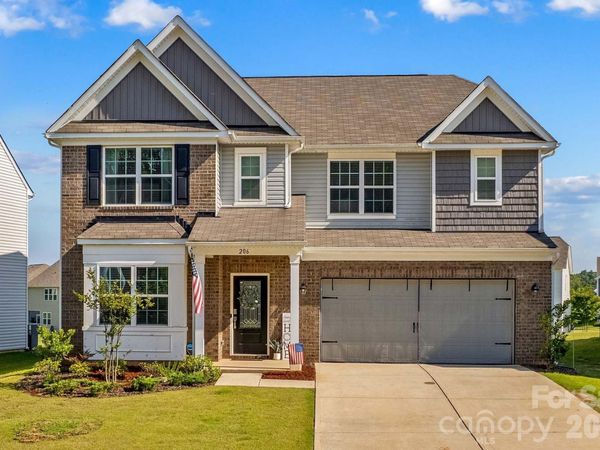 206 Abersham Drive, Mooresville, NC 28115