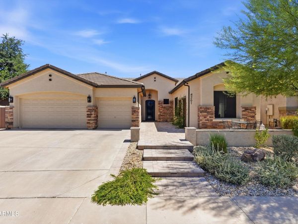 4261 E ANDRE Avenue, Gilbert, AZ 85298
