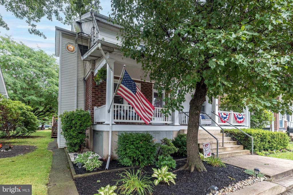 21 S 7TH STREET, QUAKERTOWN, PA 18951
