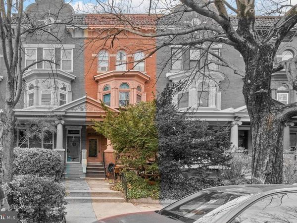 2810 SAINT PAUL STREET , BALTIMORE, MD 21218