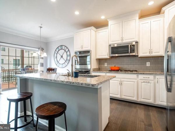22567 NAUGATUCK SQUARE, ASHBURN, VA 20148