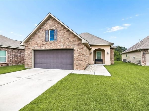 15336 MOSSYSTONE Drive, Prairieville, LA 70769