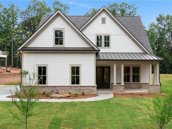 172 Cherokee Drive S, Waleska, GA 30183