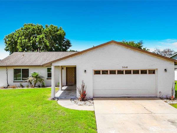 5518 SANDY HILL DRIVE , ORLANDO, FL 32821