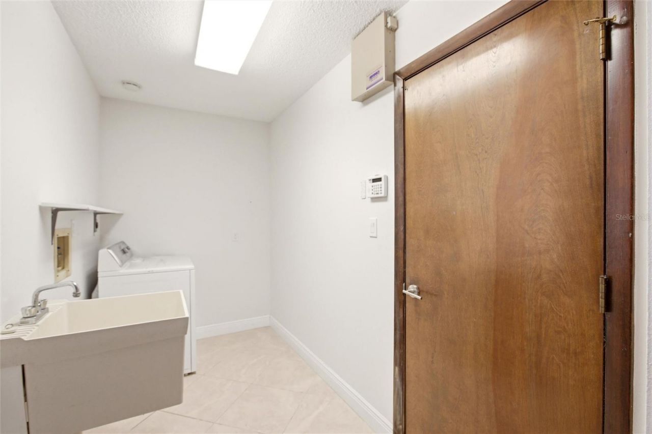 454 Monaco Drive , Punta Gorda, FL 33950 Photo