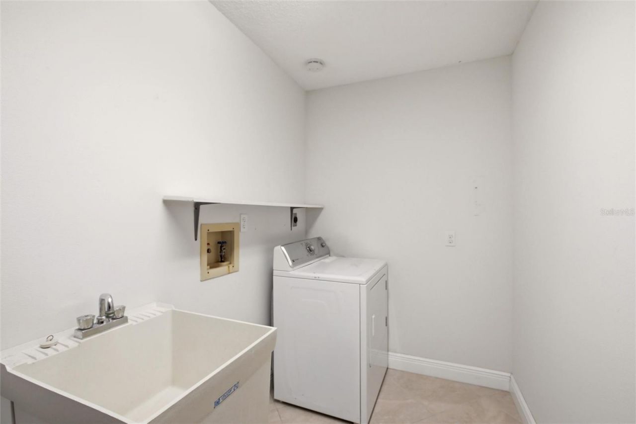 454 Monaco Drive , Punta Gorda, FL 33950 Photo