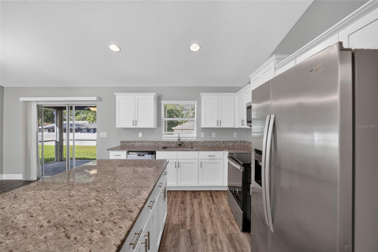 28 Oak Circle , Ocala, FL 34472 Photo